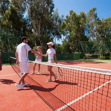 W Terrace & Pool シャレー バイア・ドミツィア