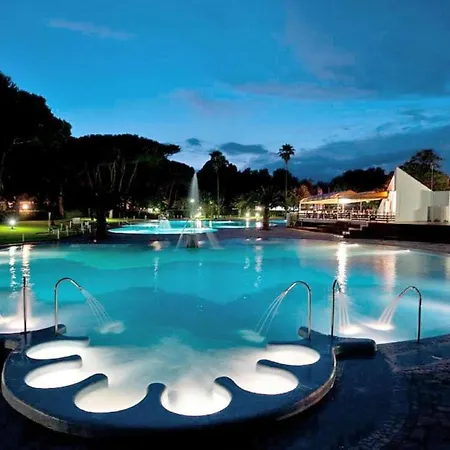 Chalet W Terrace & Pool *